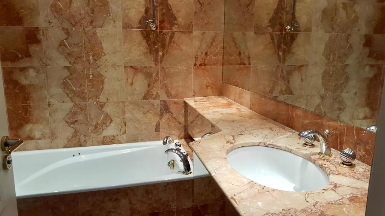 Palais Napoleon, Golfe Juan Apartment Vallauris France